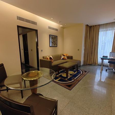 Hotel Marine Plaza Bombay Eksteriør billede