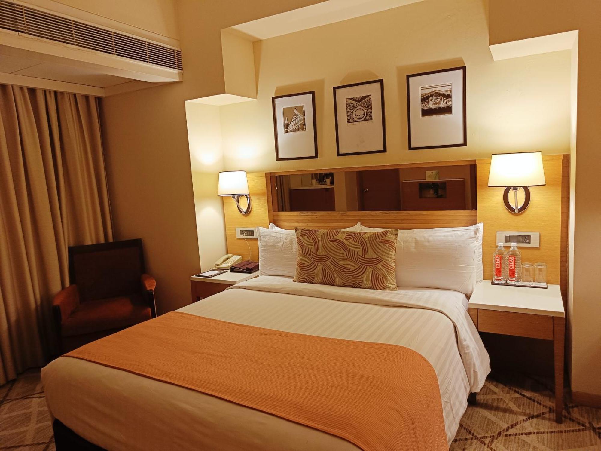 Hotel Marine Plaza Bombay Eksteriør billede