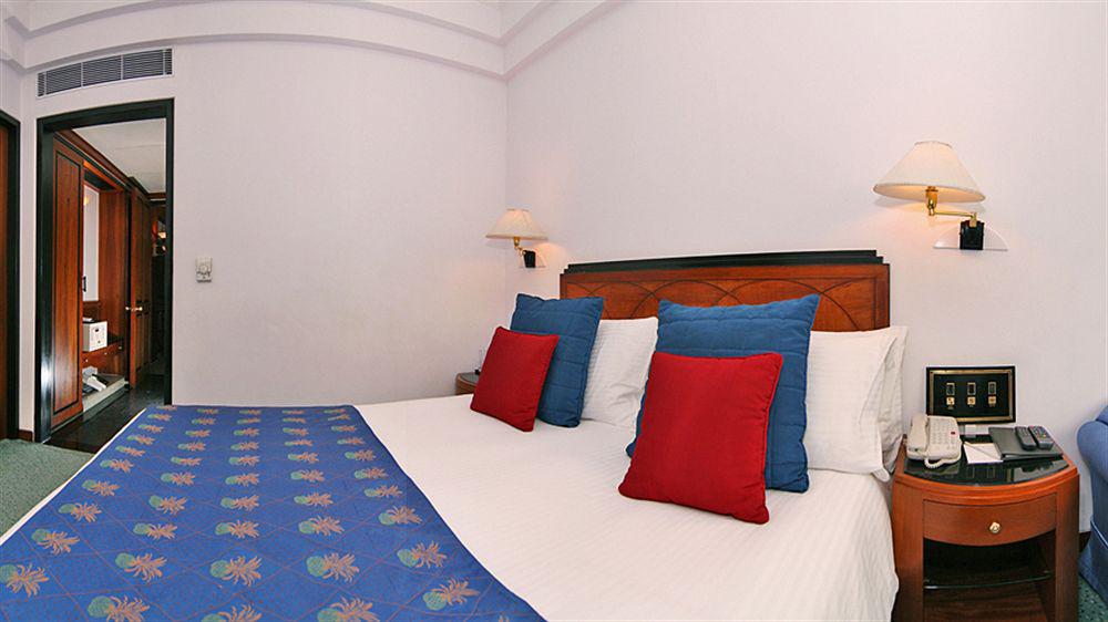 Hotel Marine Plaza Bombay Eksteriør billede